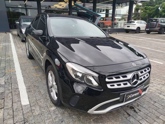 MERCEDES-BENZ GLA 200 1.6 CGI FLEX STYLE 7G-DCT MERCEDES-BENZ GLA 200 1.6 CGI FLEX STYLE 7G-DCT